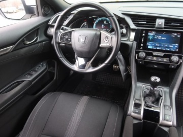 Honda Civic X Hatchback 5d 1.0 VTEC Turbo 129KM 2017 Honda Civic 1.0 VTEC Turbo, Salon Polska, zdjęcie 6