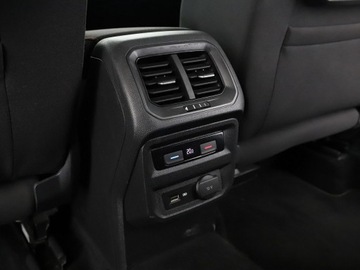 Volkswagen Tiguan II SUV 1.4 TSI 125KM 2018 Volkswagen Tiguan GRATIS! Pakiet Serwisowy o, zdjęcie 39