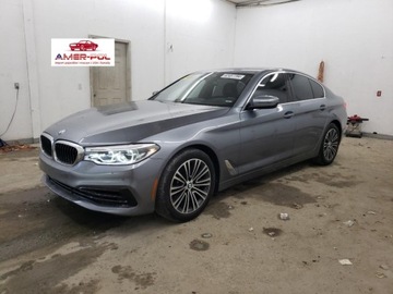 BMW Seria 5 G30-G31 2019 BMW Seria 5 540i, 2019r., 3.0L 3.0 Benzyna 335KM
