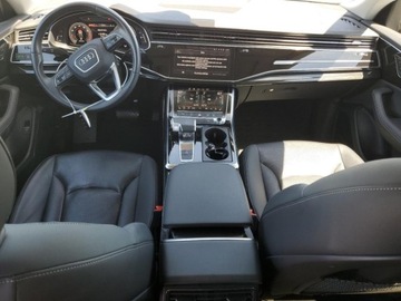 Audi Q8 2023 Audi Q8 Premium Plus S-Line 2023 3.0l 3.0 Benzyna 335KM, zdjęcie 8