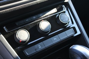 Volkswagen Touran III 1.5 TSI EVO 150KM 2022 Volkswagen Touran EVO Comfortline DSG Gwarancja S, zdjęcie 21