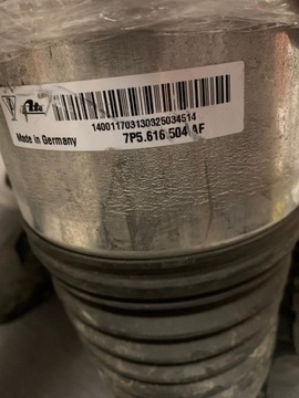 IDEAL. TLUMIČ ZADNÍ PRAVÝ PORSCHE CAYENNE 7P5 1