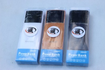 VIP SOLID Strong Power Bank 50000 мАч Дисплей 3xUSB-фонарик ЦВЕТА