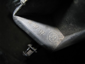 OPEL ASTRA H III ZAFIRA B POUZDRO FILTRU VZDUCHU 1.9 CDTI 55557127