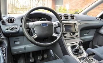 Ford S-Max I Van 2.0 TDCi 140KM 2008 Ford S-Max 2,0TDCI 7-osobowy 2.0 Diesel 140KM, zdjęcie 8