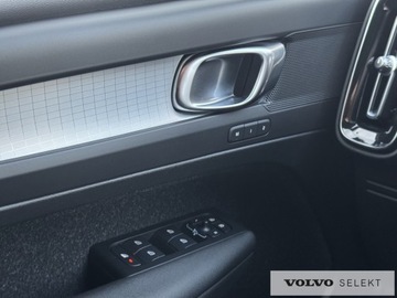 Volvo XC40 2020 Volvo XC 40 XC40 T5 Benzyna | Momentum Pro | Salon, zdjęcie 28