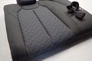 AUDI A1 82A SEDAČKA POHOVKA SEDADLO