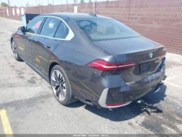 BMW Seria 5 G90-91 2026 BMW Seria 5 530I, 2026r., 2.0L 2.0 Hybryda 255KM, zdjęcie 2