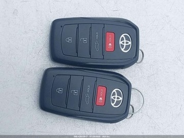 Toyota Land Cruiser VIII 2024 Toyota Land Cruiser 2024 TOYOTA LAND CRUISER 2.4 Hybryda 326KM, zdjęcie 10