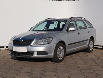 Skoda Octavia II Kombi 1.9 TDI PD 105KM 2009 Skoda Octavia 1.9 TDI, Salon Polska, Klima, zdjęcie 1
