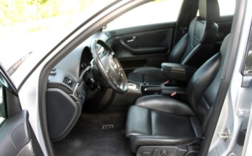 Audi A4 B7 S4 Avant 4.2 V8 344KM 2004 Audi S4 Limousine 4.2v8344KMSzwajcarSerwis 4.2 Benzyna 344KM, zdjęcie 6