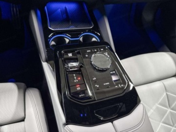 BMW Seria 5 G90-91 2025 BMW Seria 5 540d xDrive Sport Sedan 3.0 (303KM) 2025, zdjęcie 9