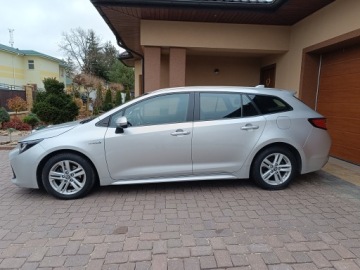 Toyota Corolla XII TS Kombi 1.8 Hybrid 122KM 2020 Toyota Corolla 1.8 HYBRYDA SALON PL Salon PL I rej 12.2020, zdjęcie 13