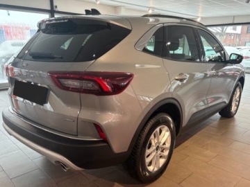 Ford Kuga III SUV Facelifting 1.5 EcoBoost 150KM 2025 Od ręki - Titanium 1.5 EcoBoost 150KM / Pakiet Winter, zdjęcie 2