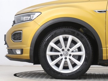 Volkswagen T-Roc SUV 2.0 TSI 190KM 2018 VW T-Roc 2.0 TSI 4Motion, Salon Polska, zdjęcie 14