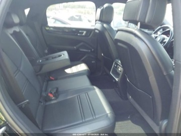 Porsche Cayenne III 2021 Porsche Cayenne Coupe 2021 3.0l 3.0 Benzyna 335KM, zdjęcie 11