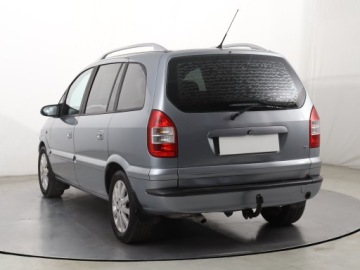 Opel Zafira A 1.8 16V 125KM 2004 Opel Zafira 1.8 16V, GAZ, 7 miejsc, HAK, Klima, zdjęcie 3