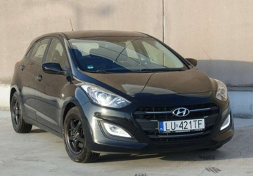 Hyundai i30 II Hatchback 5d 1.6 GDI 135KM 2015 Hyundai i30 1.6B 135KM Grzana kierownica i