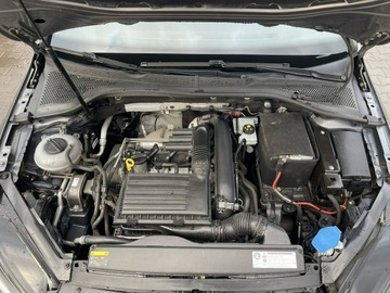 Volkswagen Golf VII Hatchback 3d 1.4 TSI 122KM 2015 Volkswagen Golf Klimatronik Czujniki parkowania, zdjęcie 10