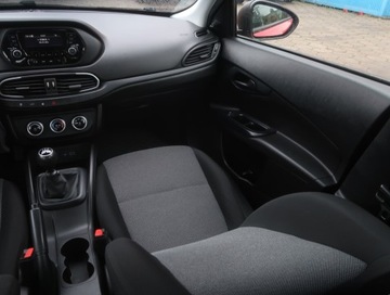 Fiat Tipo II Sedan Facelifting 1.4 Fire 95KM 2021 Fiat Tipo 1.4 16V, Salon Polska, Serwis ASO, zdjęcie 7