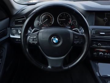 BMW Seria 5 F10-F11 Limuzyna 525d 218KM 2011 BMW 5 525d xDrive, Salon Polska, 214 KM, 4X4, zdjęcie 16