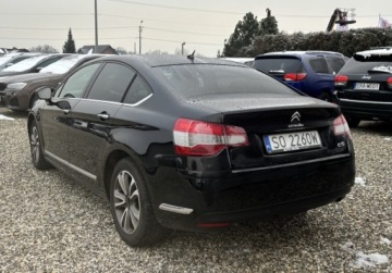 Citroen C5 III Sedan 1.6 HDi FAP 115KM 2015 Citroen C5 Samochod z gwarancja 1.6 Diesel 114KM, zdjęcie 3