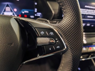 Skoda Octavia IV Kombi 2.0 TDI 150KM 2021 Skoda Octavia, 2.0TDI, 150KM, Automat, Nawi, HeadUp, Led, Radar, zdjęcie 14