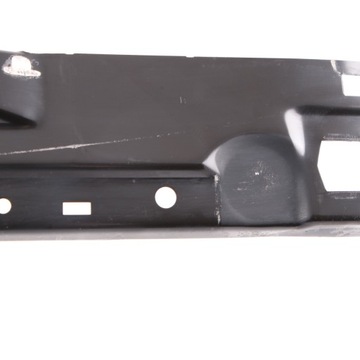 DRŽÁKY USZTYWNIAJACE PANEL PŘEDNÍ MERCEDES W204