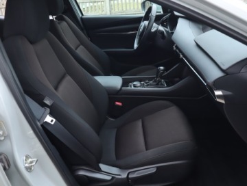 Mazda 3 IV Hatchback  2.0 SKYACTIV-G 150KM 2023 Mazda 3 2.0 Skyactiv-G, Salon Polska, zdjęcie 8