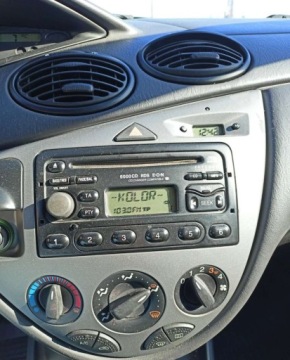 Ford Focus I Kombi 1.8 16V 115KM 2002 Ford Focus Ford Focus 1.8 Benzyna 115KM, zdjęcie 11