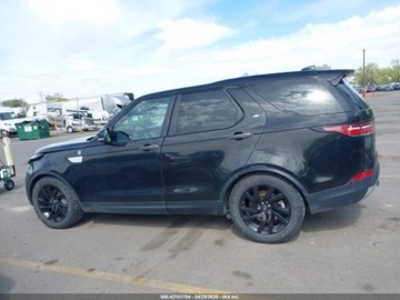 Land Rover Discovery V Terenowy 3.0 Si6 340KM 2018 Land Rover Discovery HSE Luxury 2018 3.0l 3.0 Benzyna 340KM, zdjęcie 2
