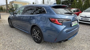 Toyota Corolla XII TS Kombi 1.8 Hybrid 122KM 2020 Toyota Corolla 2.0HSD 184KM Executive SalonPL, zdjęcie 5