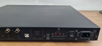 Emotiva XDA-1 – аналого-цифровой преобразователь + пульт дистанционного управления