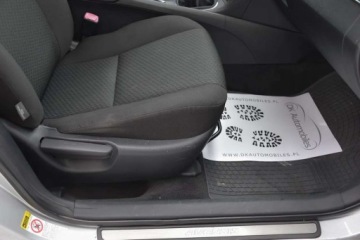 Toyota Avensis II Kombi 2.0 D-4D 126KM 2009 Toyota Avensis TOYOTA AVENSIS 2.0D4D 126KM Xenon Czujniki Parkowania Salon, zdjęcie 23