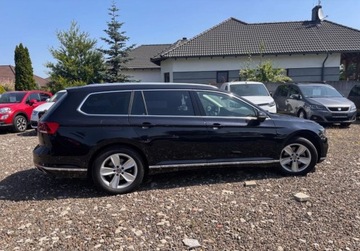 Volkswagen Passat B8 Variant Facelifting 2.0 TSI 190KM 2023 Volkswagen Passat 2.0B 190KM automat salon Polska F-VAT 2.0 Benzyna 190KM, zdjęcie 9
