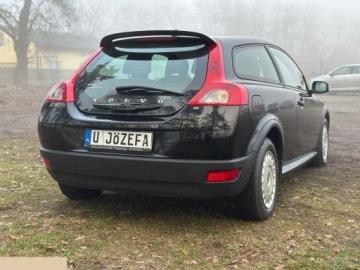 Volvo C30 Hatchback 3d 1.6 100KM 2009 Volvo C30 1.6 Momentum 100KM 2009r, zdjęcie 12
