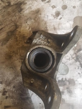DRŽÁK MOTORU 2.0DCI TRAFIC II 8200219372A