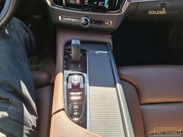 Volvo V90 II 2020 Volvo V90 2,0 benz 197KM klima skora navi kamera grz.fotkierakanapa oplaco, zdjęcie 17