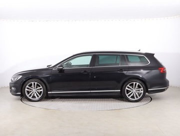 Volkswagen Passat B8 Variant 2.0 TDI BlueMotion SCR 150KM 2017 VW Passat 2.0 TDI, Automat, Skóra, Navi, Klima, zdjęcie 2