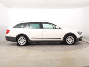 Skoda Superb II Outdoor 1.8 TSI 160KM 2014 Skoda Superb 1.8 TSI, Salon Polska, Serwis ASO, zdjęcie 5