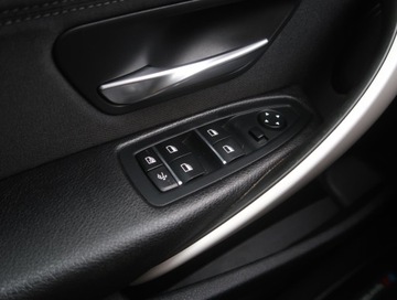 BMW Seria 3 F30-F31-F34 Limuzyna Facelifting 2.0 320i 184KM 2017 BMW 3GT 320i xDrive GT, Salon Polska, Serwis ASO, zdjęcie 12