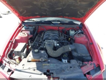 Ford Mustang V 2006 Ford Mustang GT 2006 4.6 Benzyna 300KM, zdjęcie 8