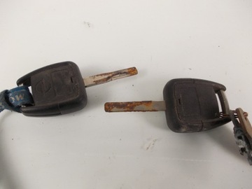 KLÍČEK OPEL VECTRA B ASTRA 2 G
