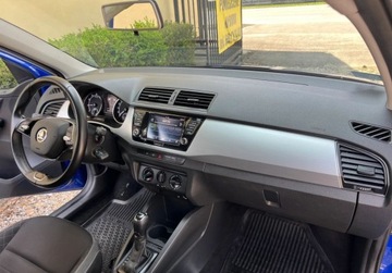 Skoda Fabia III Hatchback Facelifting 1.0 TSI 95KM 2021 Skoda Fabia 1.0 TSI DSG Bogata wersja Gwarancja Salon PL FV23 Benzyna 95KM, zdjęcie 14