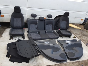 Обшивка дверей Опель Астра К HB