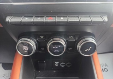 Renault Captur II Crossover 1.3 TCe 130KM 2020 Renault Captur 1.3 130KM Automat Vat Marza 1.3 Benzyna 130KM, zdjęcie 27