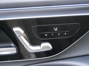 Mercedes Klasa E W214 Sedan 2.0 220d 197KM 2025 E Klasa 220 d 4-Matic Avantgarde 2.0 (197KM) 2025, zdjęcie 12