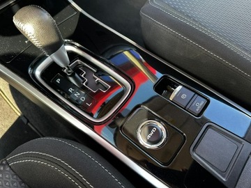 Mitsubishi Outlander III SUV Facelifting 2017 2.0 150KM 2018 Mitsubishi Outlander 7-osób! 1-rej.2019 Łopatki, zdjęcie 25