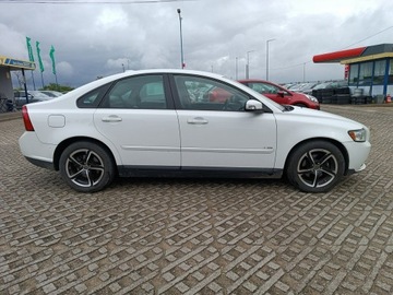 Volvo S40 II 1.8 i 125KM 2009 Volvo S40 1,8 benzyna 125KM salon polska, zdjęcie 15