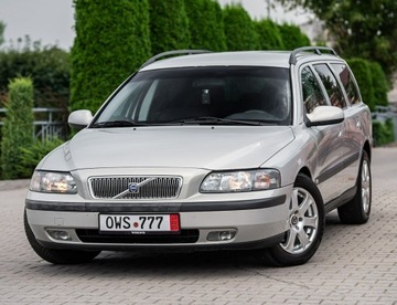 Volvo V70 II 2.4 140KM 2001